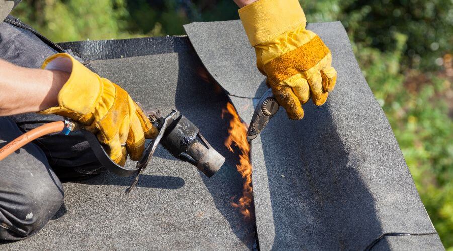 Professional gutter cleaning in Brookfield, NY